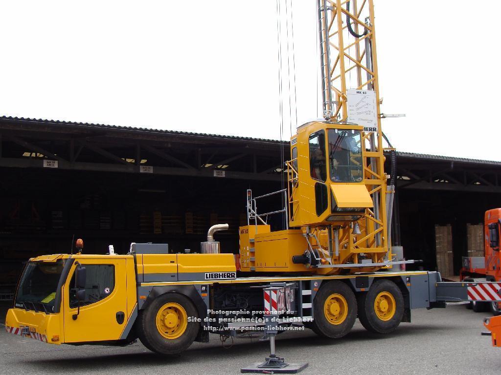 Grue mobile de construction Liebherr MK 63 20100410dsc04258-