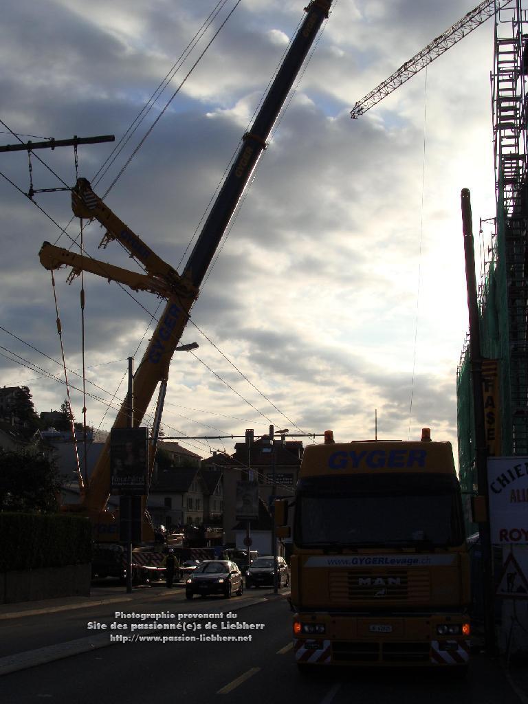 https://www.passion-liebherr.net/galeries/g_extras_lucien/20110830dsc09167-.jpg