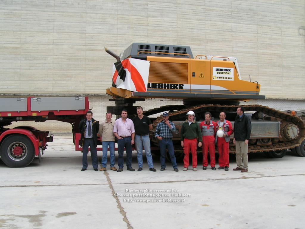 https://www.passion-liebherr.net/galeries/g_extras_webmaster/pict1108.jpg