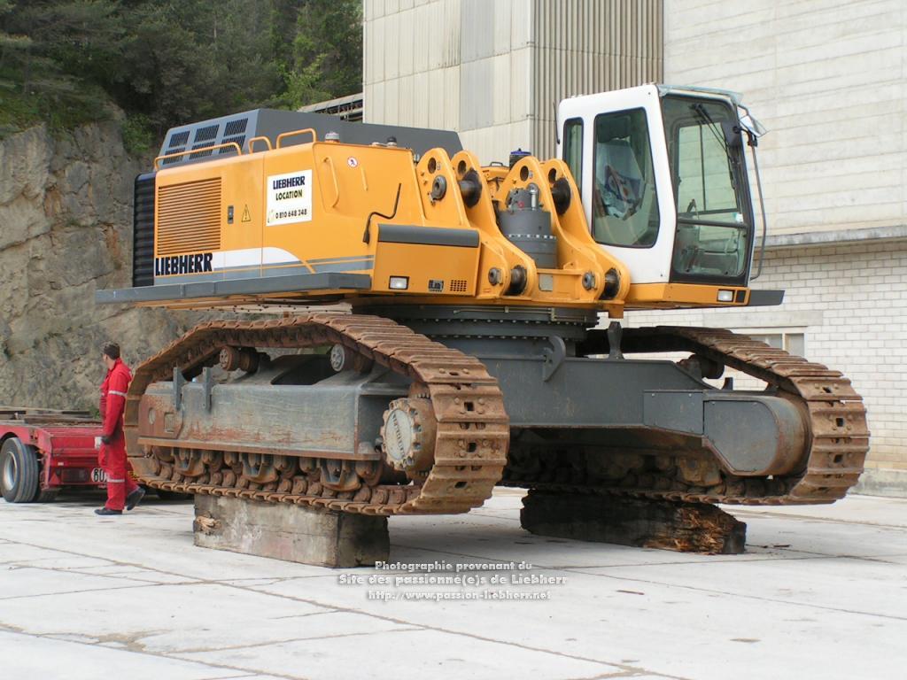 https://www.passion-liebherr.net/galeries/g_extras_webmaster/pict1190.jpg