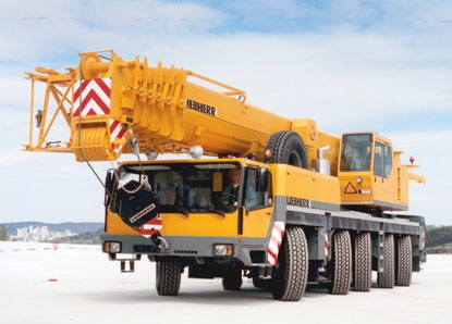 https://www.passion-liebherr.net/galeries/g_grues_mobiles/cg--liebherr-fk-608-1468-1--w415-d2003-09-04t08-24-26-id1084.jpg