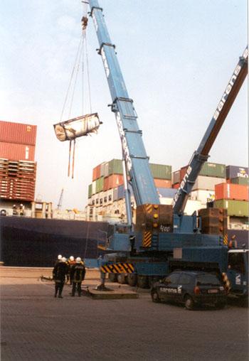 https://www.passion-liebherr.net/galeries/g_grues_mobiles/ltm1400-1.jpg