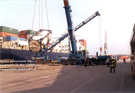 https://www.passion-liebherr.net/galeries/g_grues_mobiles/ltm1400-2.jpg