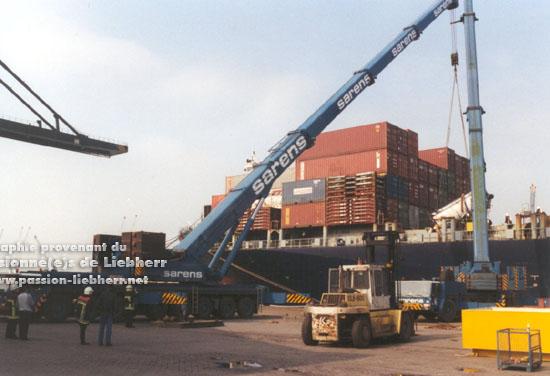 https://www.passion-liebherr.net/galeries/g_grues_mobiles/ltm1400-4.jpg