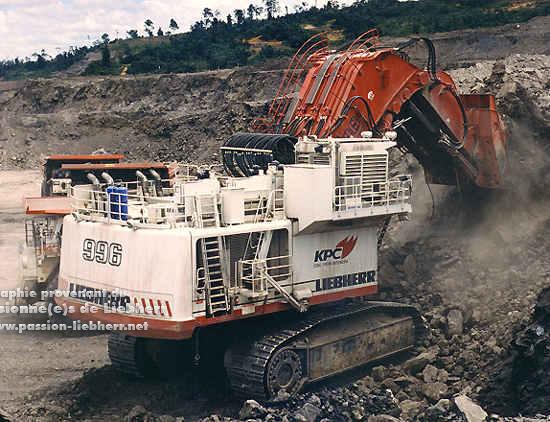 https://www.passion-liebherr.net/galeries/g_pelles_chenilles/r996_6.jpg