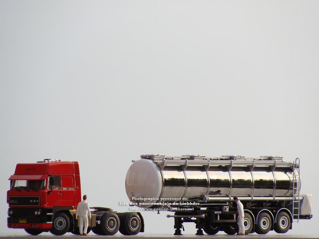 https://www.passion-liebherr.net/galeries/mr_lucien/20130402dsc15513_-.jpg
