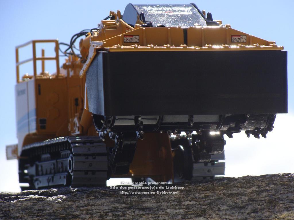 https://www.passion-liebherr.net/galeries/mr_lucien/2014_05_25_08_33_56_0.jpg