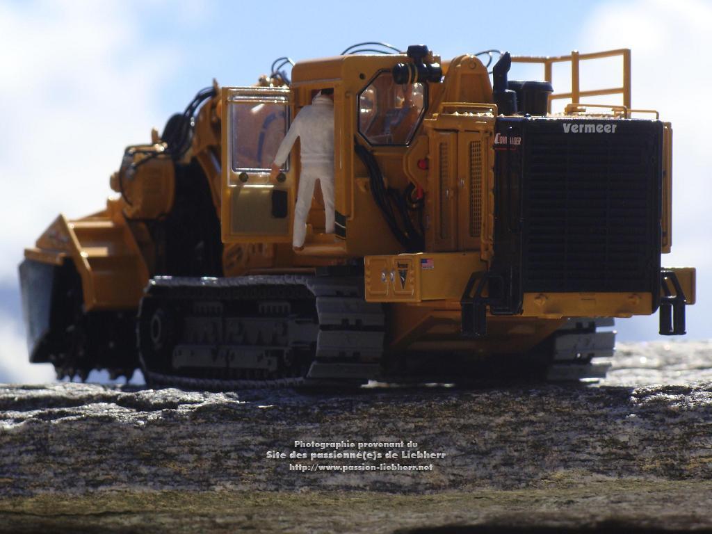 https://www.passion-liebherr.net/galeries/mr_lucien/2014_05_25_08_33_57_1.jpg