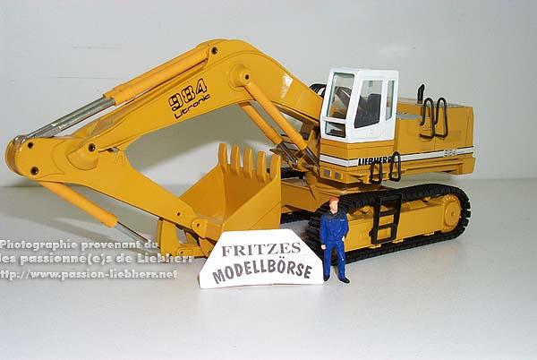 https://www.passion-liebherr.net/images_forum/r984_2_retro.jpg
