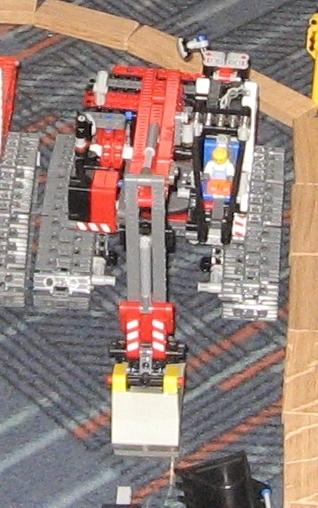 https://www.passion-liebherr.net/membres/benji/engins_multiples_technic__2__256.jpg