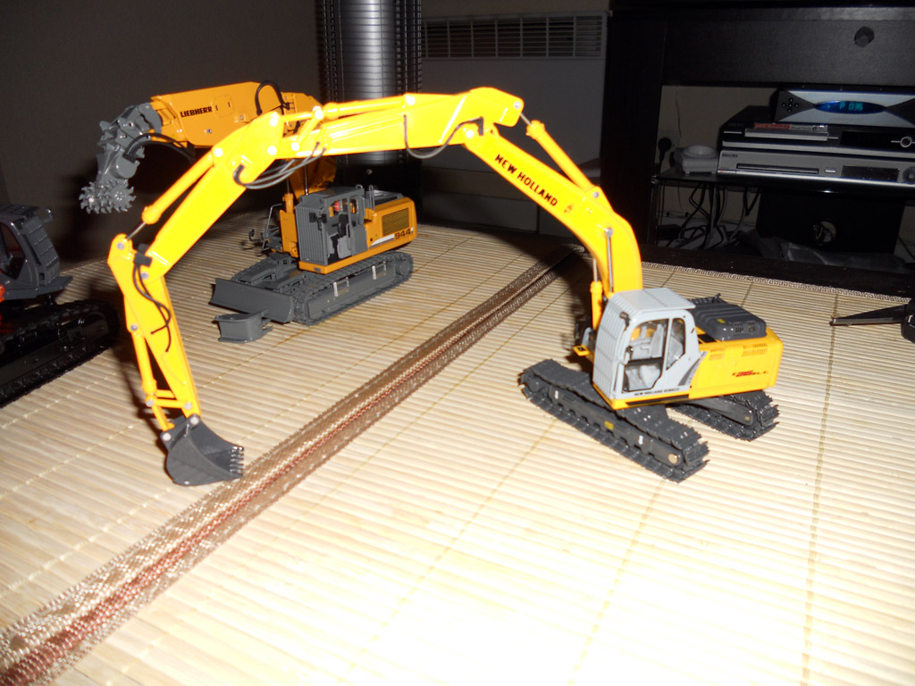 https://www.passion-liebherr.net/membres/newlyonnais/dscn0030h.jpg https://www.passion-liebherr.net/membres/newlyonnais/dscn0030h.jpg
